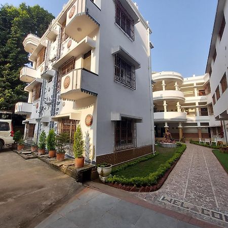 Hotel Kolam Shānti Niketan Zewnętrze zdjęcie