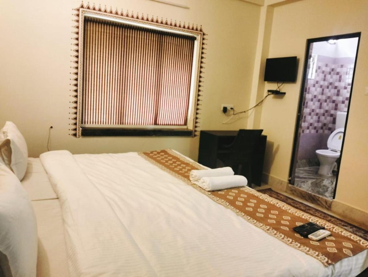 Hotel Kolam Shānti Niketan Zewnętrze zdjęcie